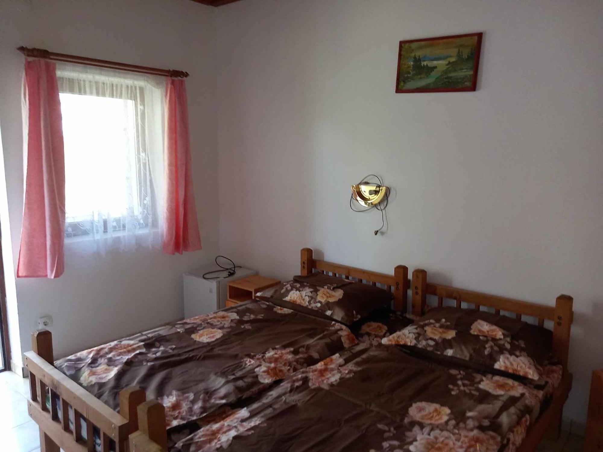 PoroszlóZsuzsa Apartmanアパートメント エクステリア 写真